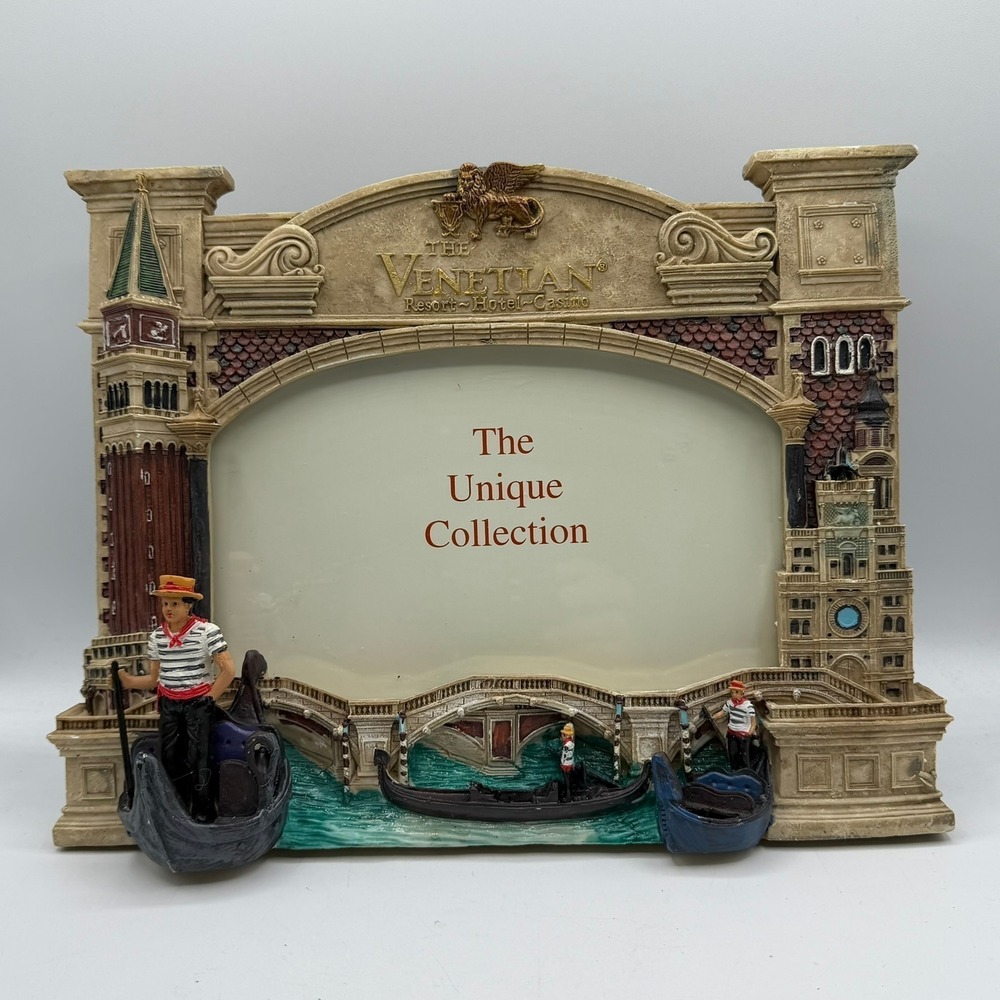 The Venetian Las Vegas Resort Hotel Casino 3D Resin Gondola Photo Frame 5x7